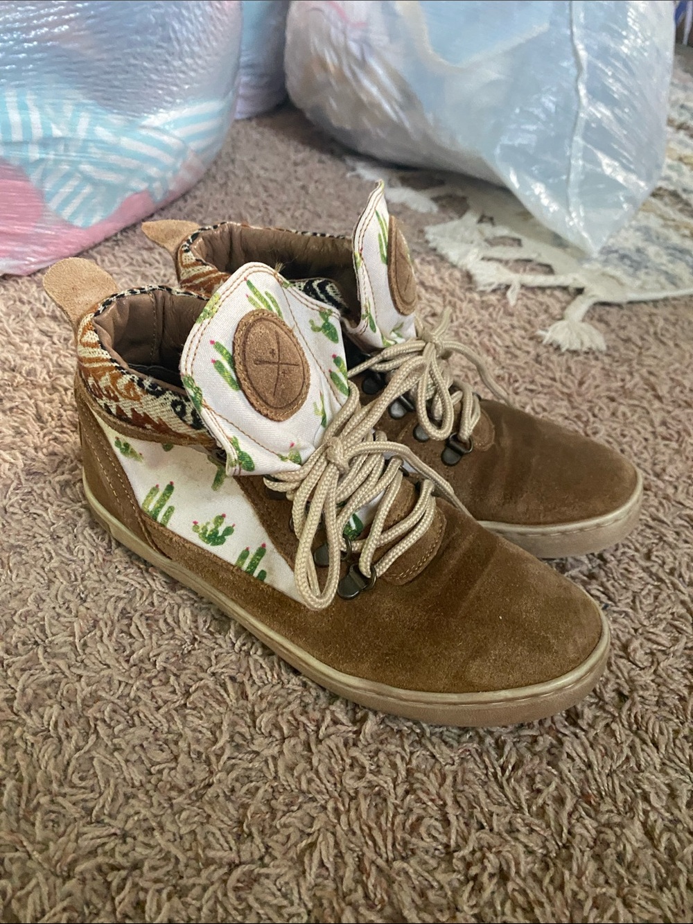 Inkkas Brown Suede Shoes